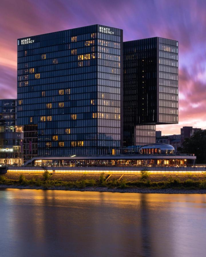 Hyatt Regency Dusseldorf Hotel Bagian luar foto The European Central Bank